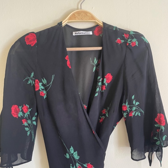 Reformation Wrap Rose Dress with tie sleeves - Picture 3 of 7